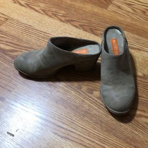 RocketDog mules, size 6-1/2